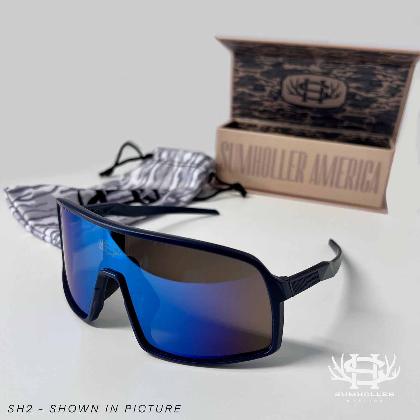 Sumholler Shades